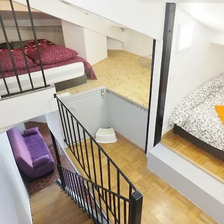 29 Rue Des Potiers Apartment